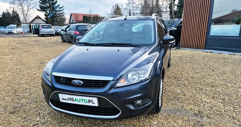 Ford Focus cena 16500 przebieg: 236000, rok produkcji 2009 z Pabianice małe 781
